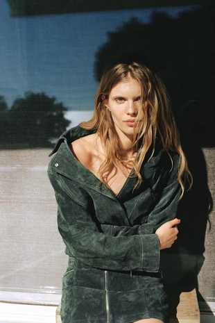 Куртка из 100% замши- Заказать в России