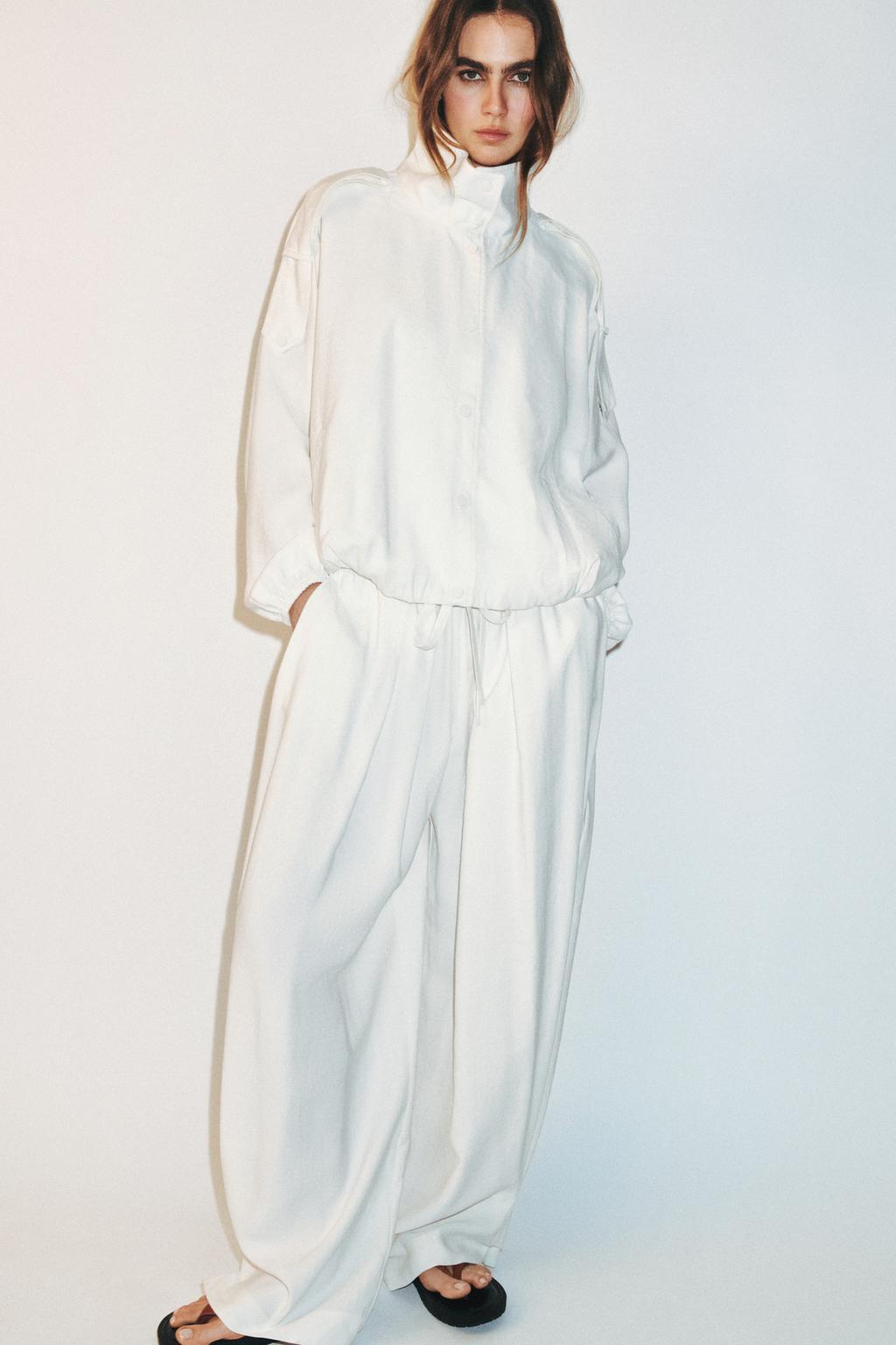 КУРТКА С ВОРОТНИКОМ-СТОЙКОЙ