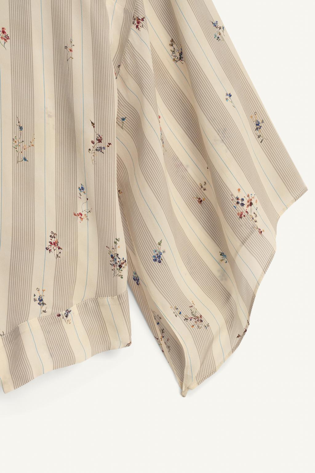 Блуза с полосками и цветочным узором лимитированной коллекции