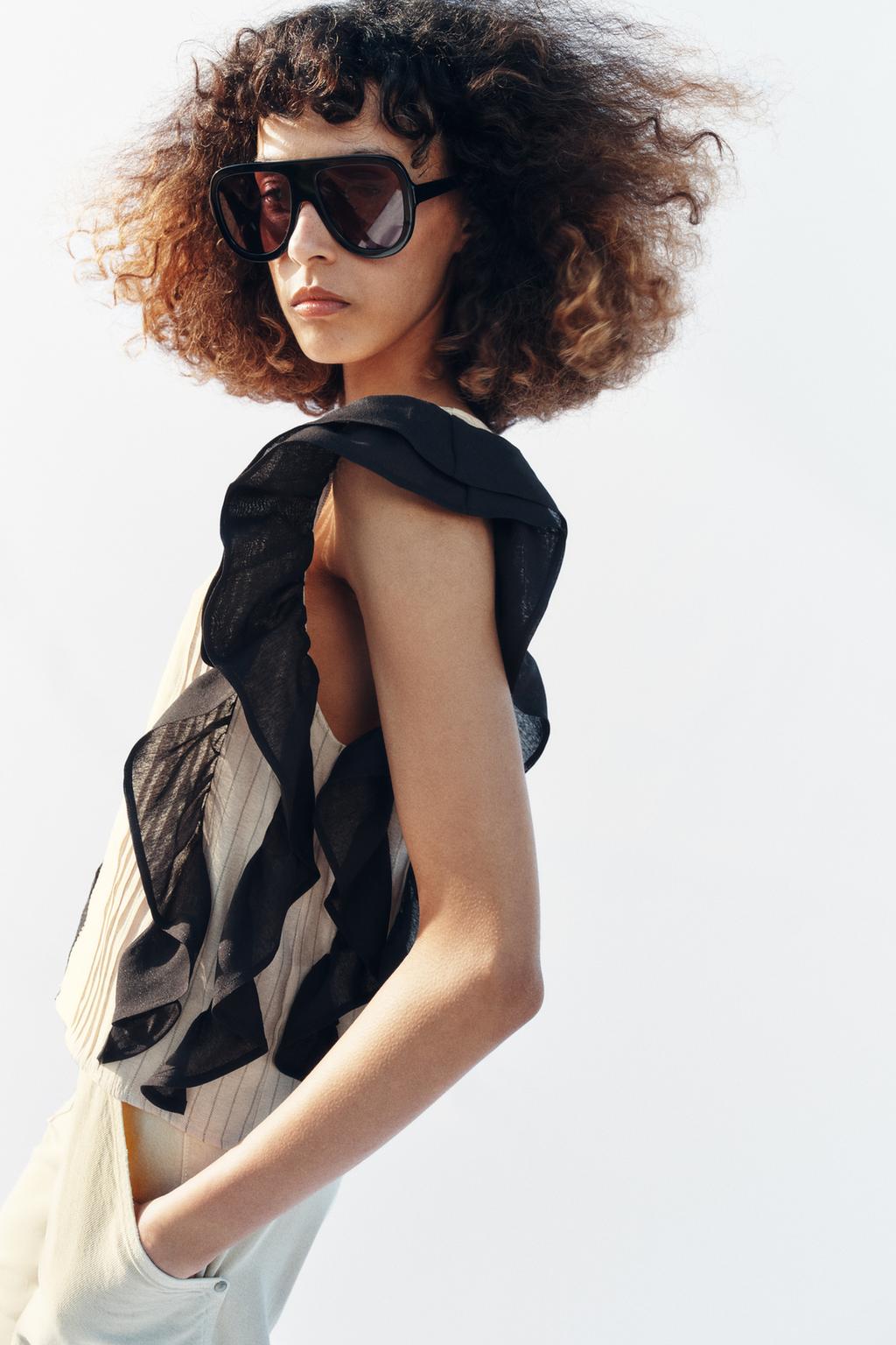 БЛУЗА В ПОЛОСКУ С ВОЛАНАМИ