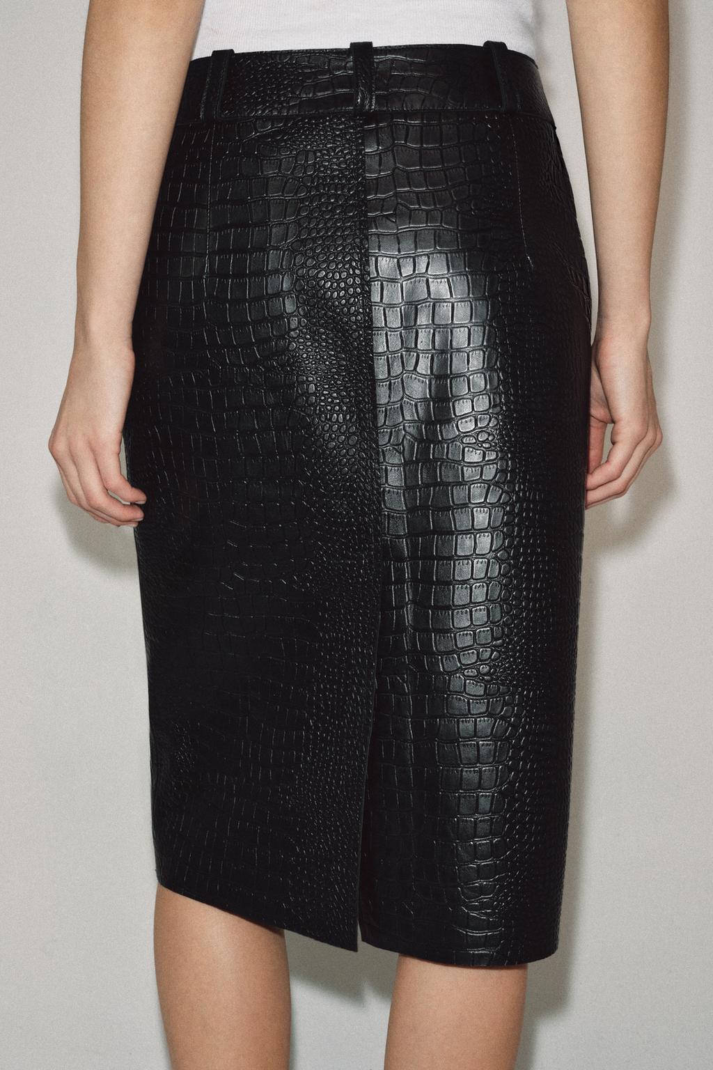 ЮБКА ИЗ КОЖИ ПОД КОЖУ КРОКОДИЛА — ZW COLLECTION LIMITED EDITION