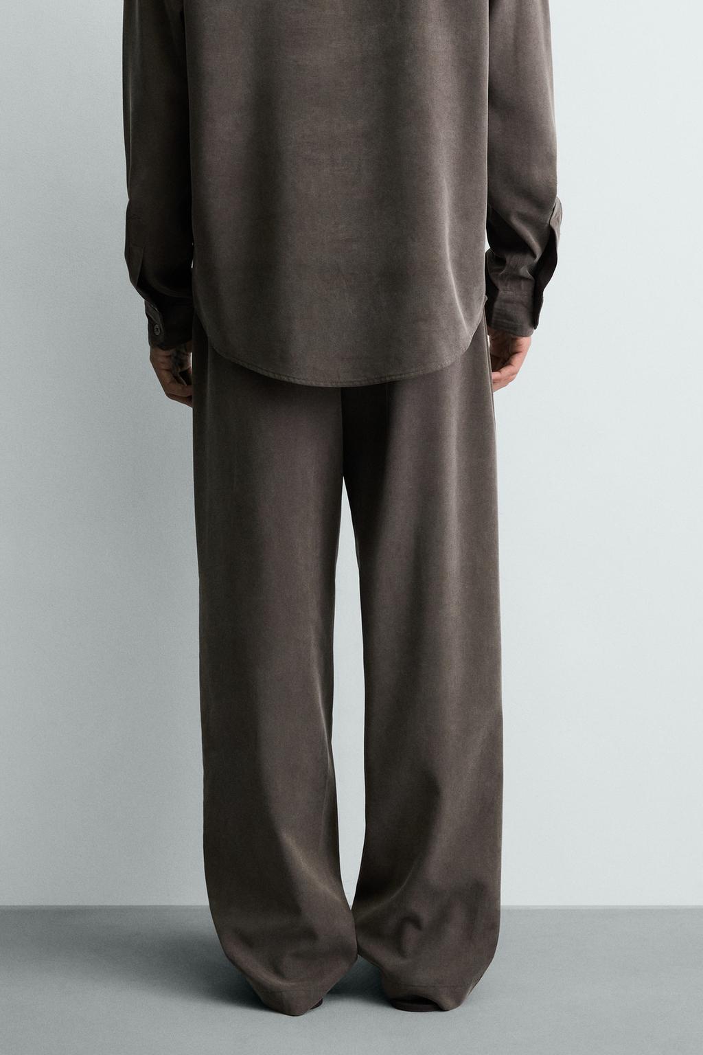 БРЮКИ RELAXED FIT ИЗ СТРУЯЩЕЙСЯ ТКАНИ