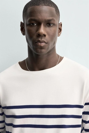 Жаккардовая футболка в полоску свободного кроя- Заказать в России