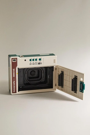 Моментальная камера lomography- Заказать в России