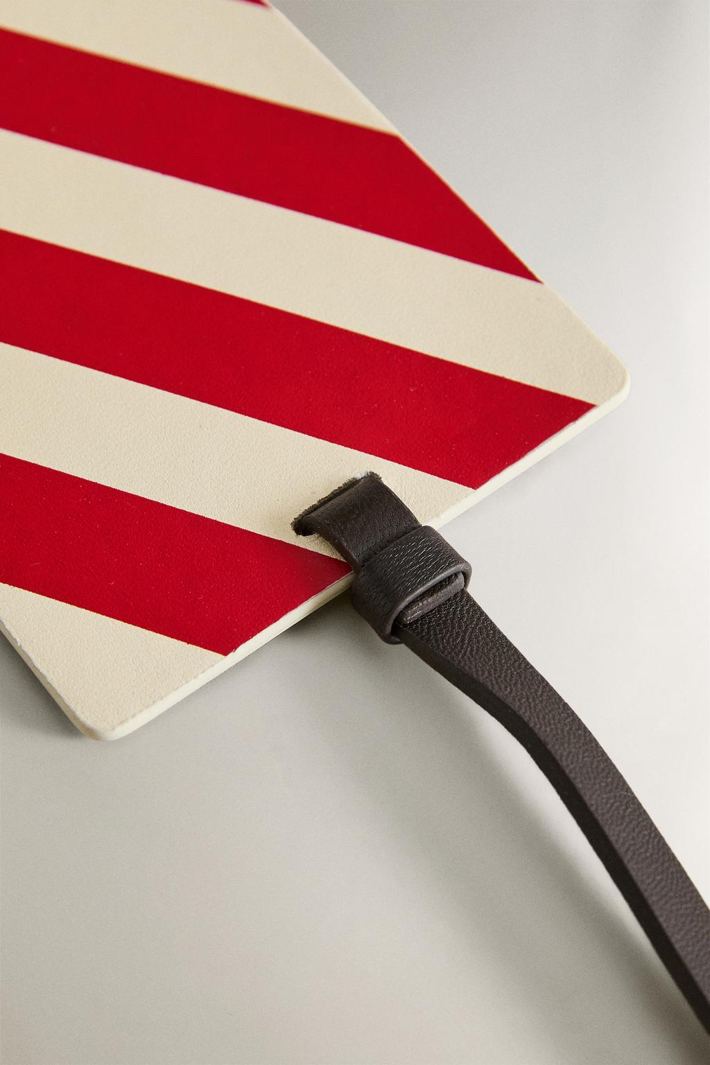 Кожаная бирка для багажа