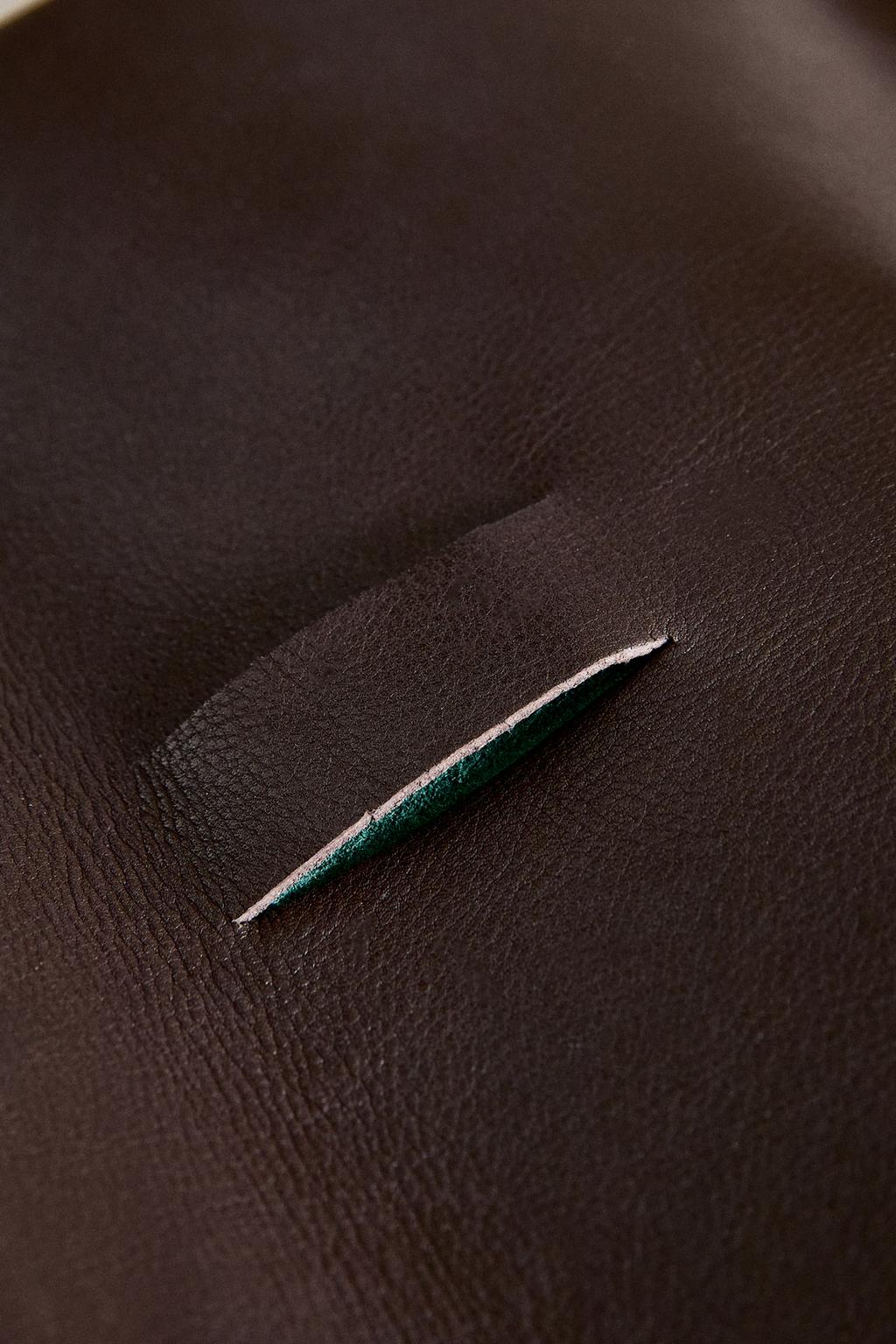 Кошелек-органайзер для кабелей из кожи