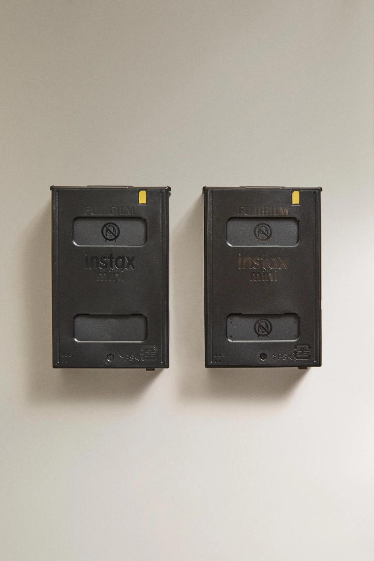 Плёнка fujifilm instax mini (20 штук)