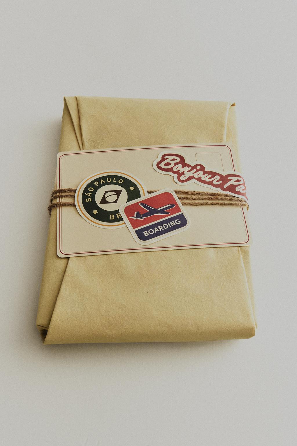 Альбом для наклеек для путешествий