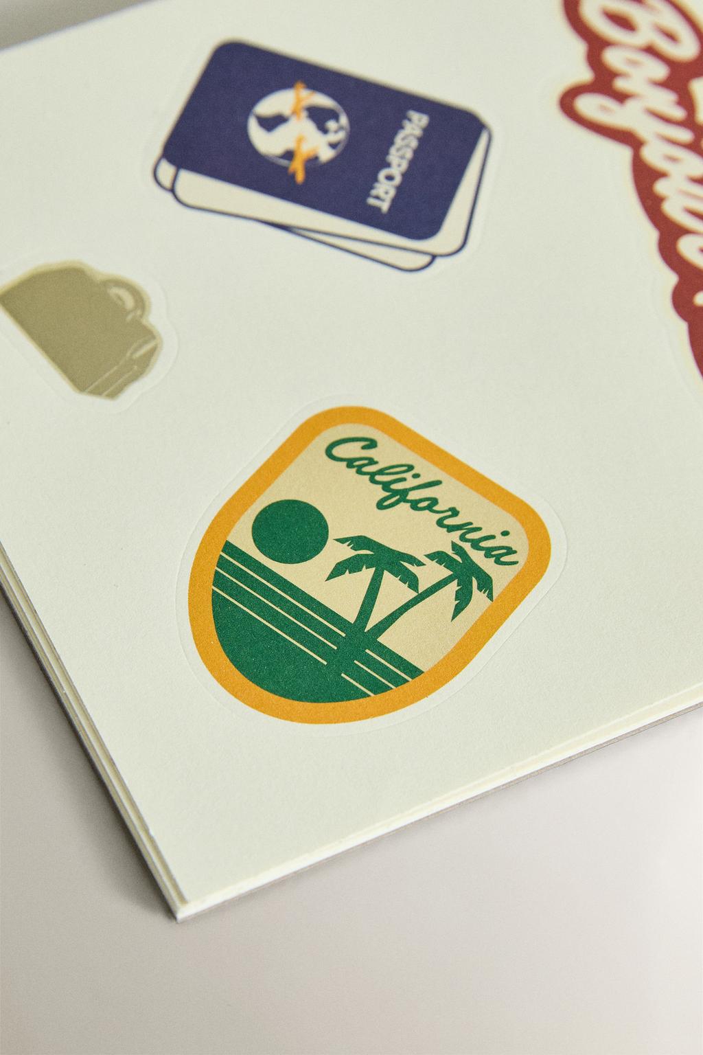 Альбом для наклеек для путешествий