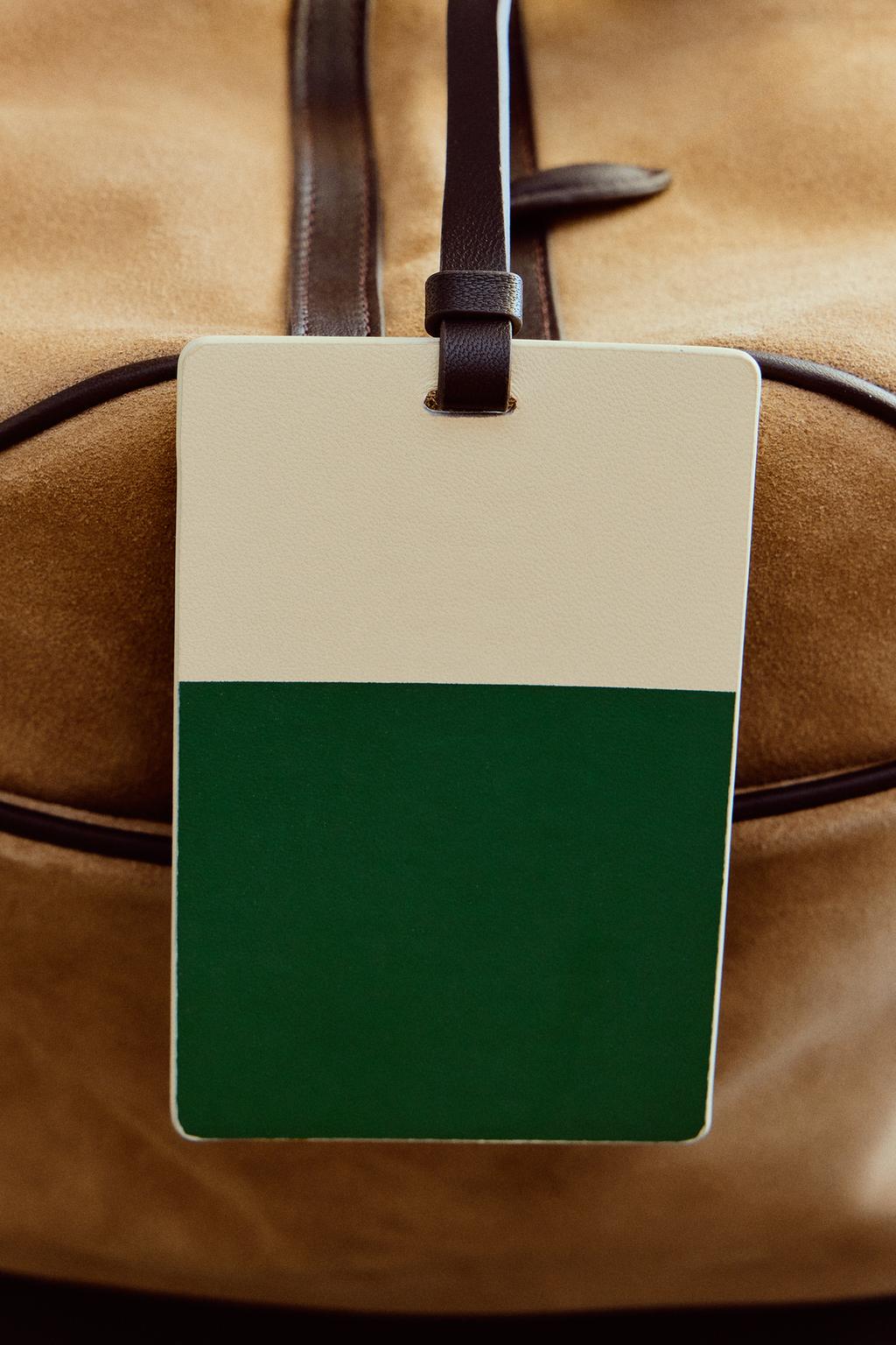 Кожаная бирка для багажа