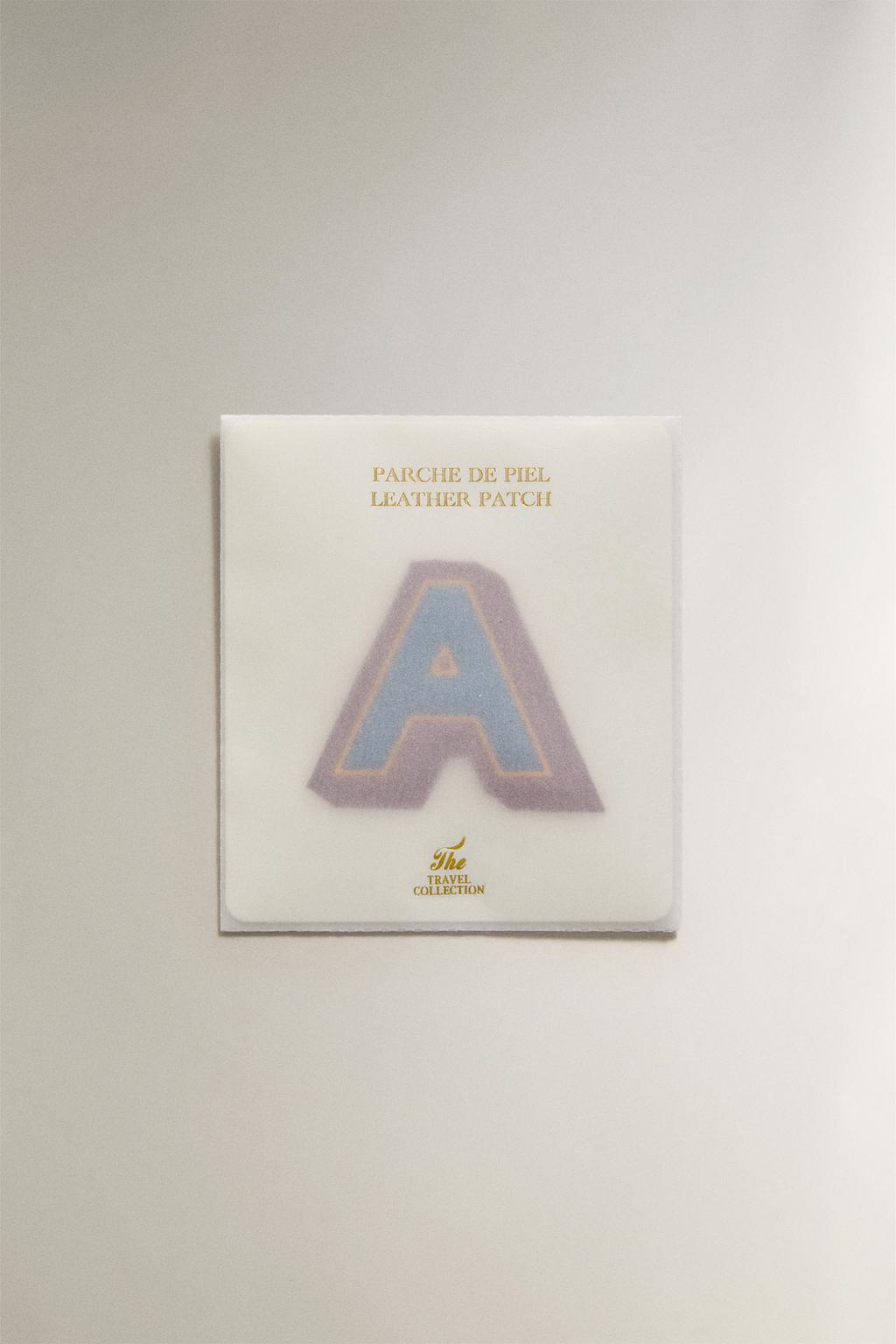 Набор нашивок из кожи с буквой a