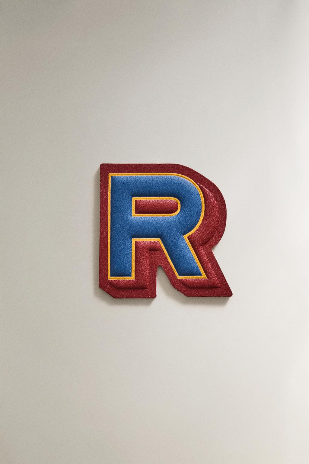Термопластичный нашивной патч из кожи с буквой r