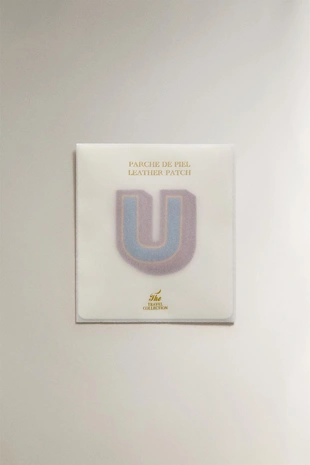 Кожаный нашивной патч с буквой u- Заказать в России