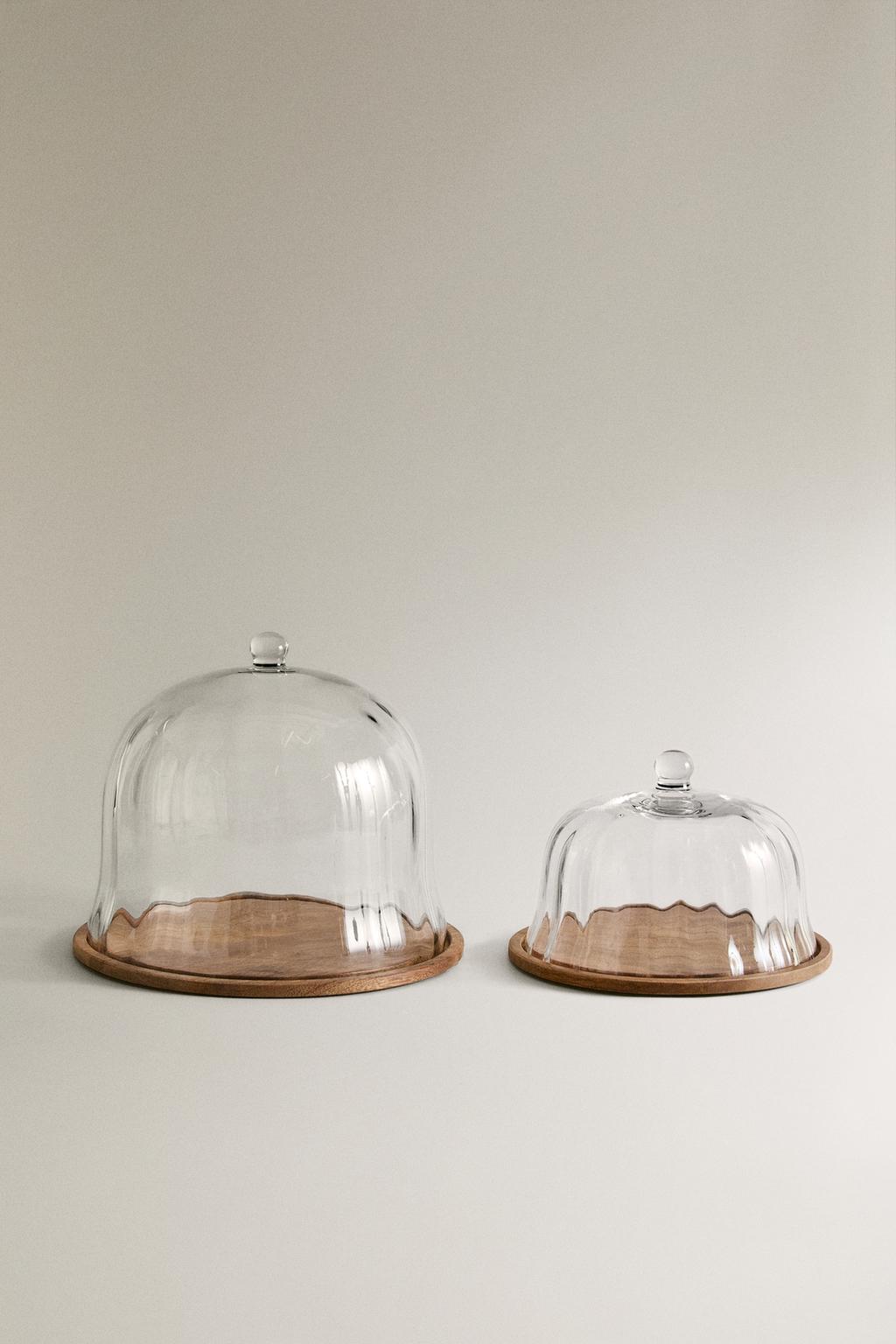 Деревянная подставка для торта с стеклянным колпаком