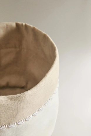 Хлебная корзина с кружевными оборками- Заказать в России