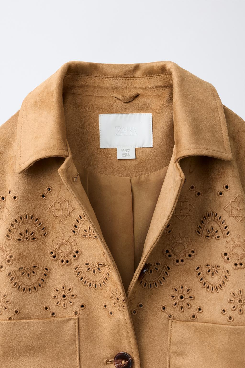 КУРТКА ИЗ ИСКУССТВЕННОЙ ЗАМШИ С ВЫШИВКОЙ