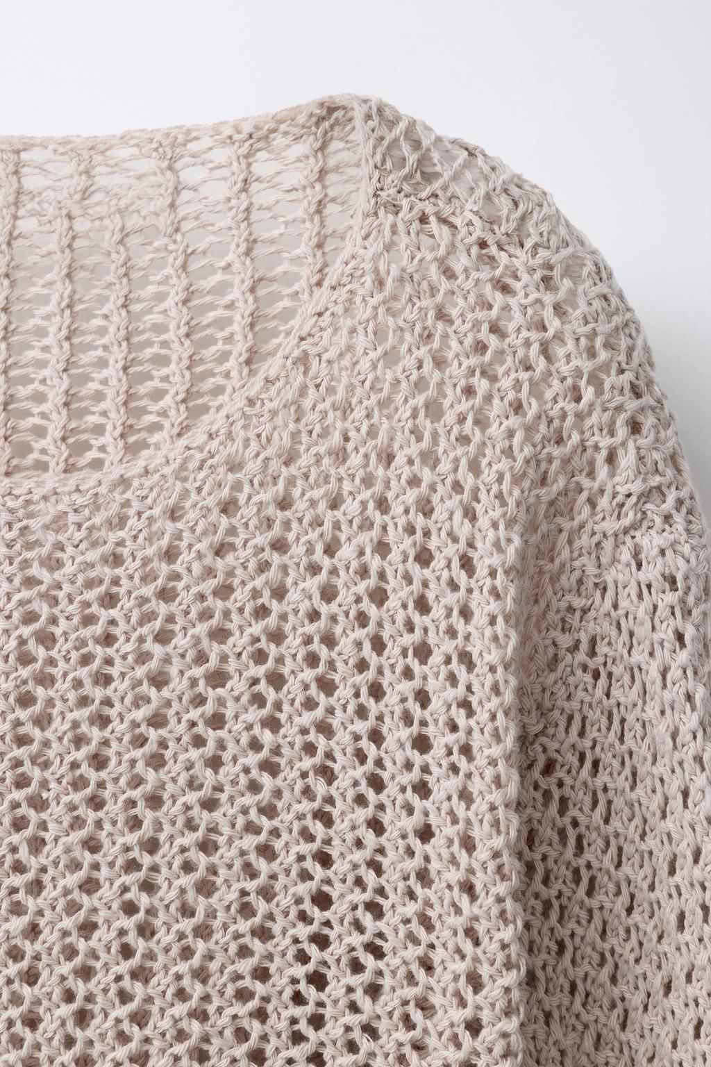 ТРИКОТАЖНЫЙ ДЖЕМПЕР С БАХРОМОЙ