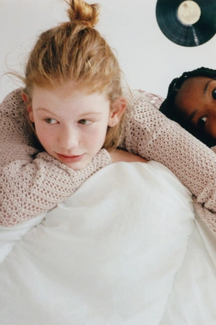 Трикотажный джемпер с бахромой- Заказать в России