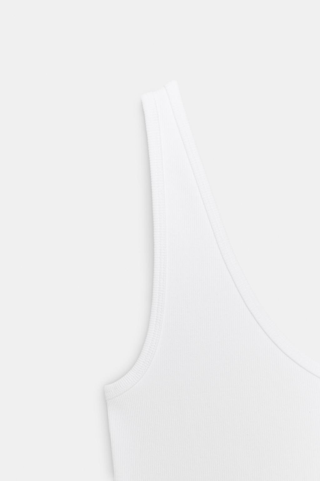 ХЛОПКОВЫЙ ТОП С БРЕТЕЛЯМИ