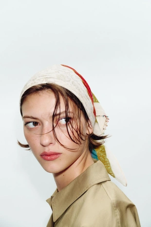 Купить Zara Шарф с принтом и бусинами