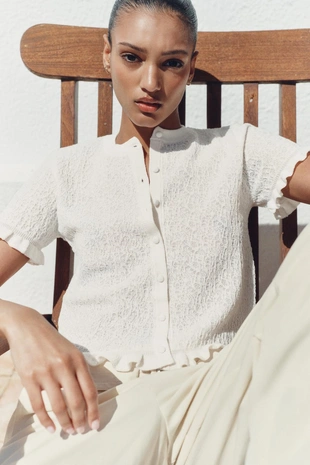 Кардиган с воланами