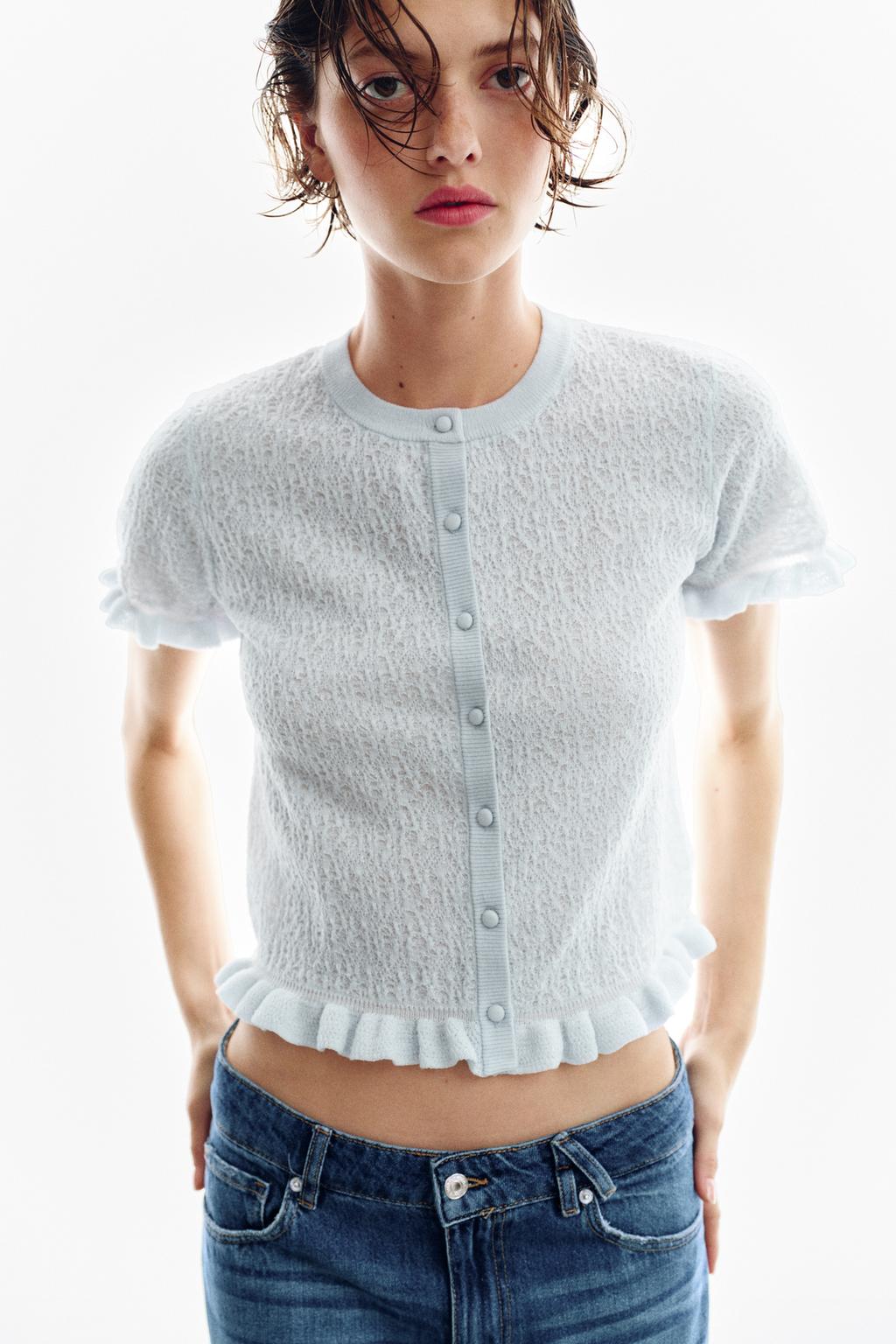 ВЯЗАНЫЙ КАРДИГАН С ВОЛАНАМИ