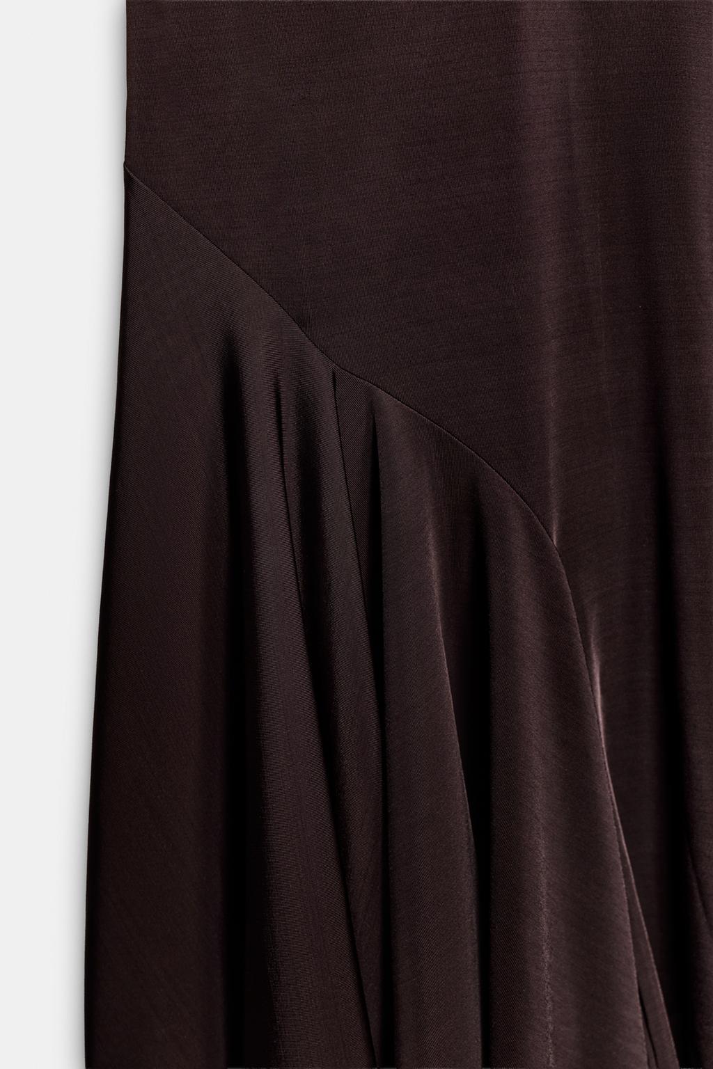 ПЛАТЬЕ АСИММЕТРИЧНОГО КРОЯ НА БРЕТЕЛЯХ