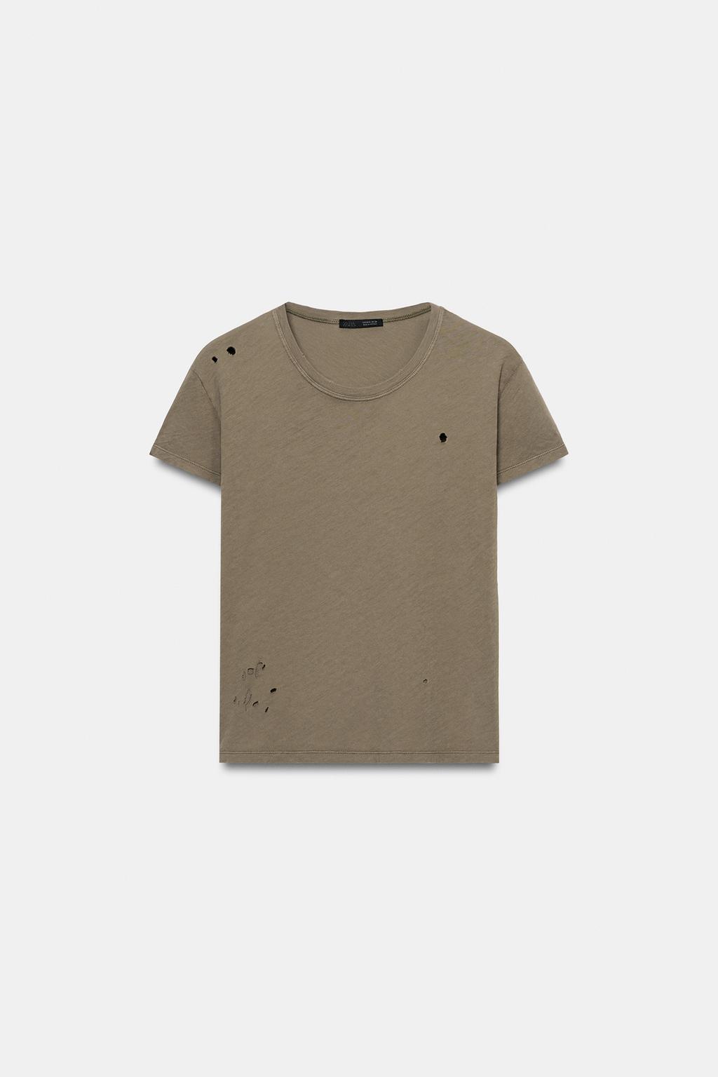 ФУТБОЛКА С РАЗРЕЗАМИ И КОРОТКИМИ РУКАВАМИ