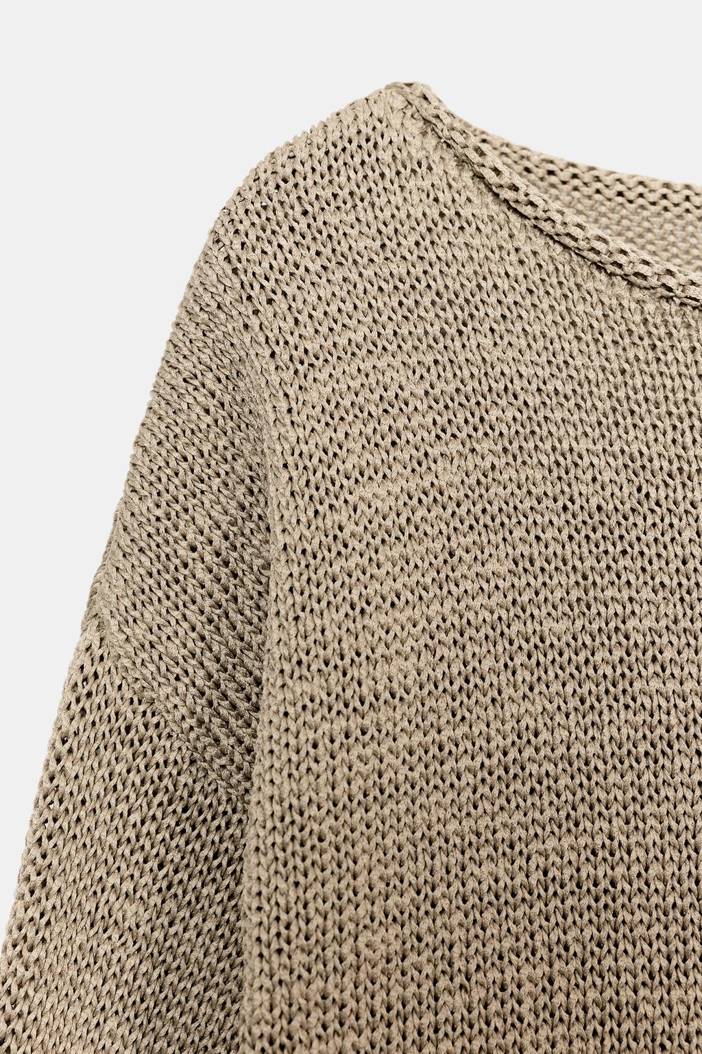 СВИТЕР С ВЫРЕЗОМ ЛОДОЧКОЙ