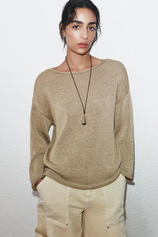 Свитер с вырезом лодочкой- Заказать в России