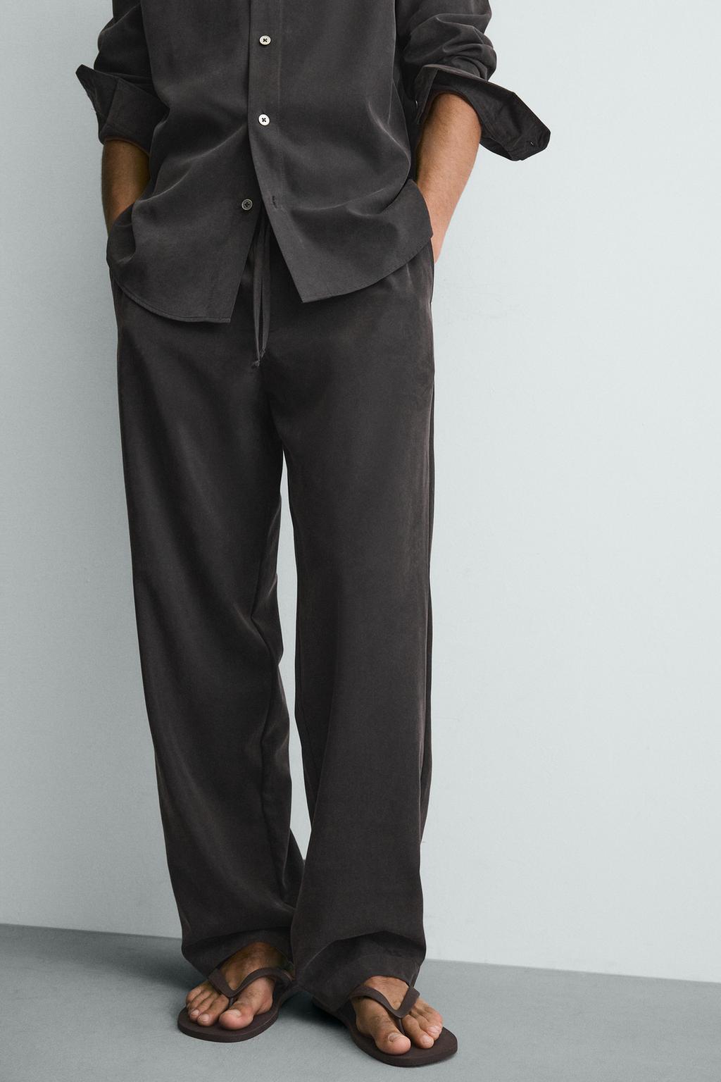 СТРУЯЩИЕСЯ БРЮКИ RELAXED FIT