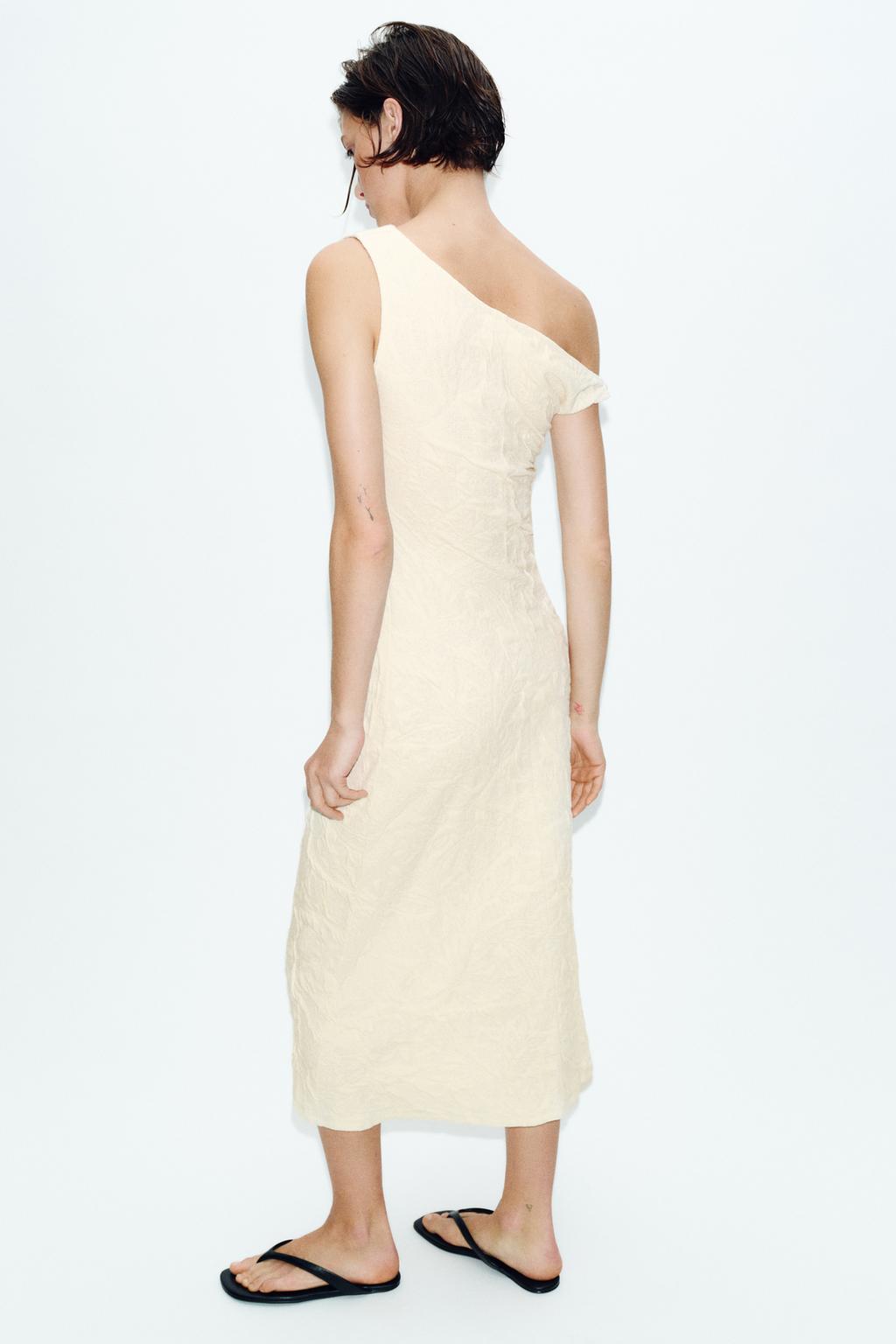 ЖАККАРДОВОЕ ПЛАТЬЕ СО СКЛАДКАМИ