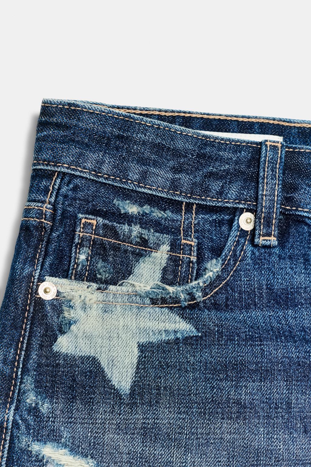 Джинсовые шорты средней посадки с звездами trf