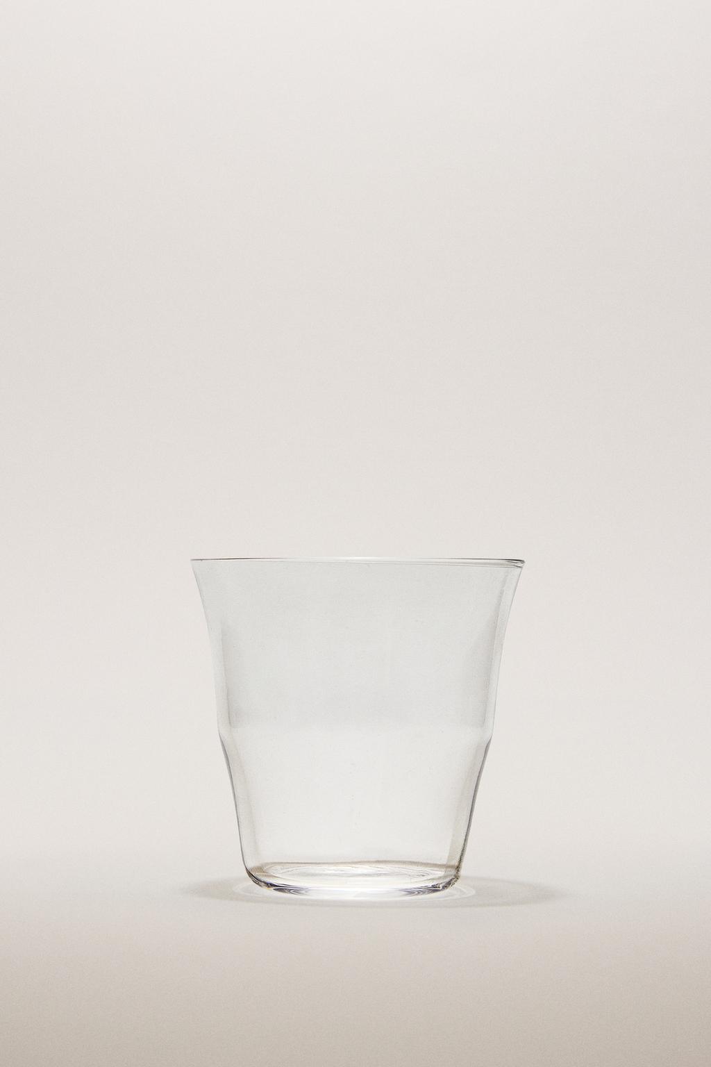 Стакан из стекла маленький