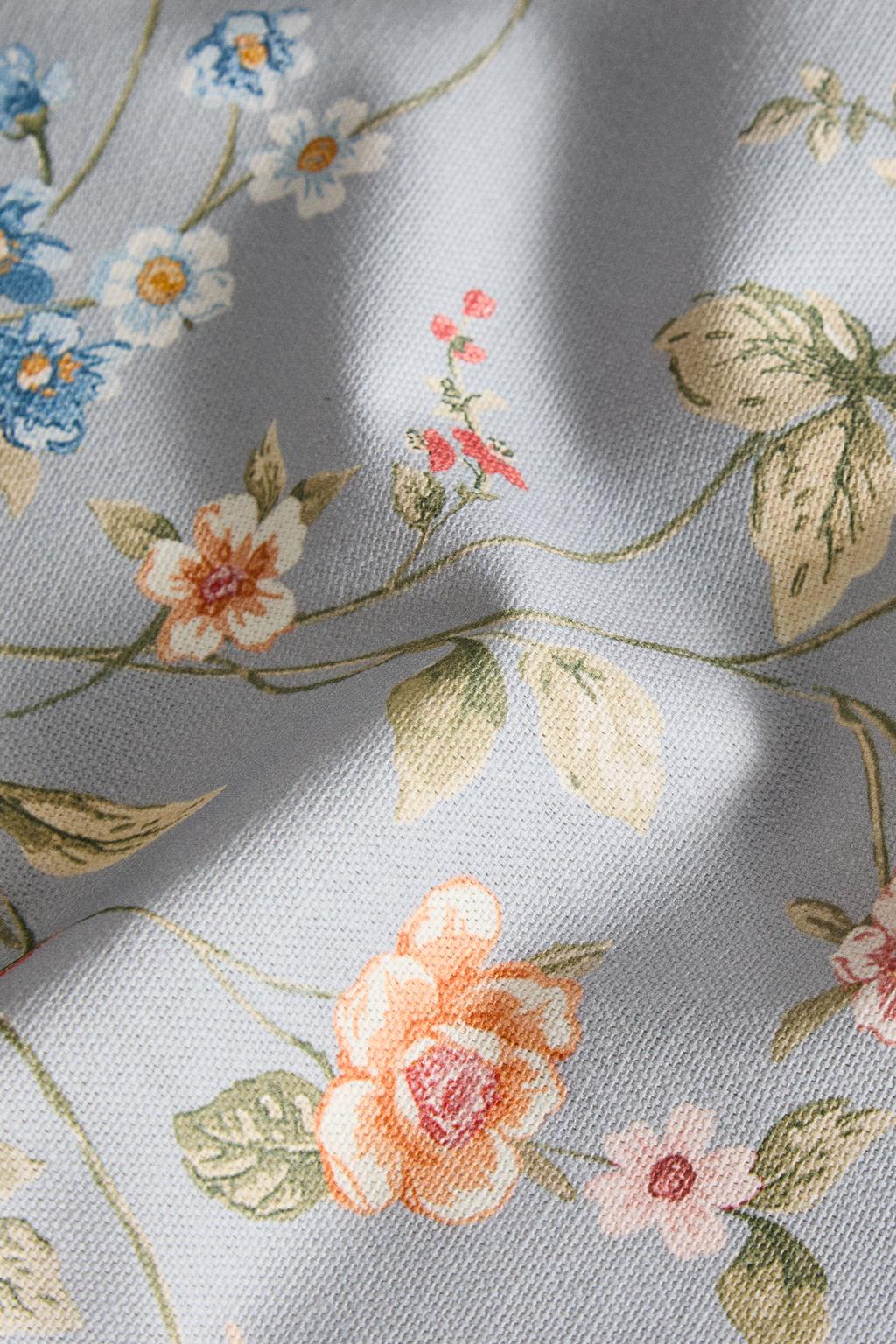 Набор маленьких салфеток с цветочным принтом (набор из 2 шт.)