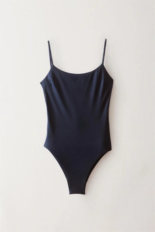 Пляжный купальник с тонкими бретелями- Заказать в России