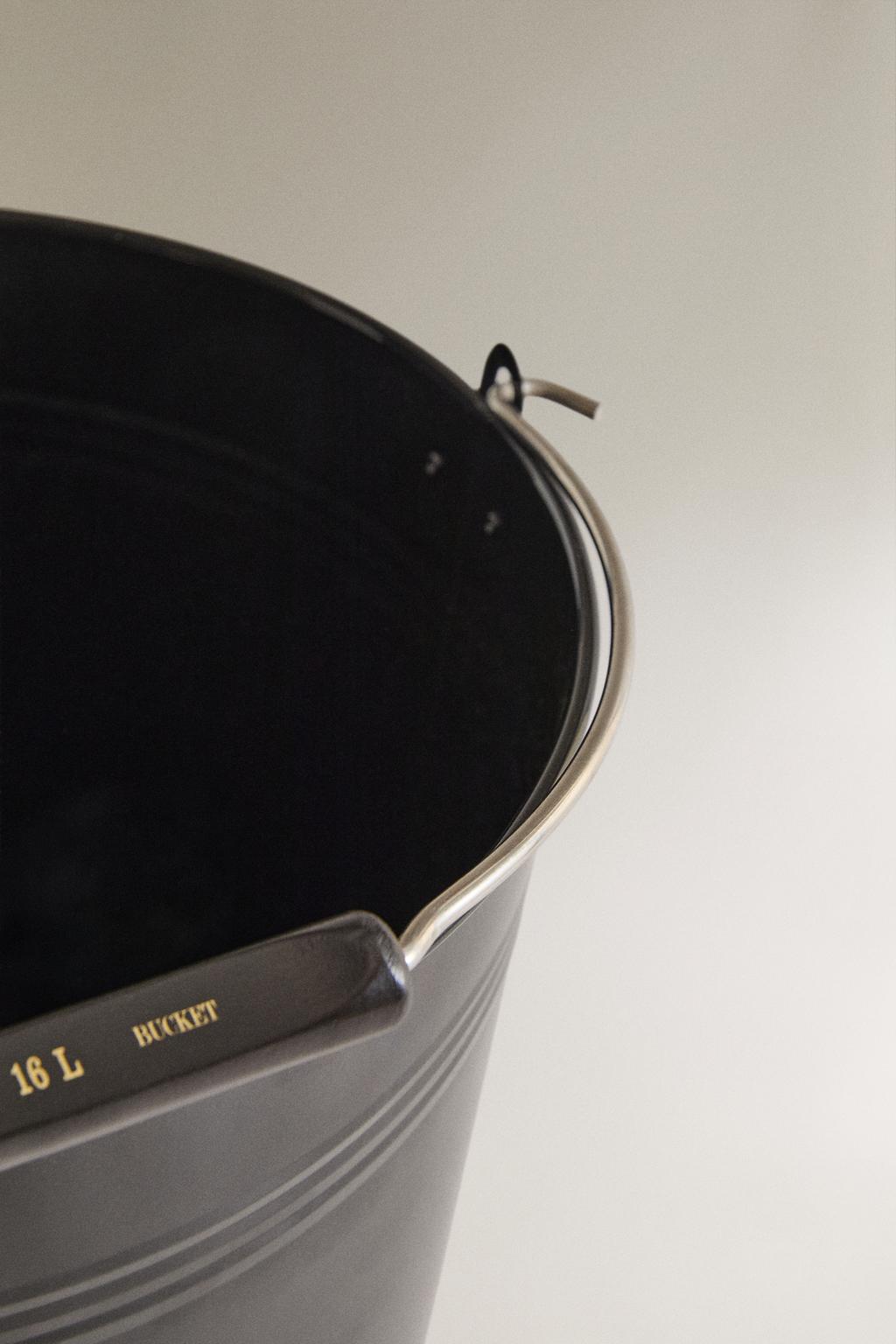 Ведро для бельевых заколок из металла