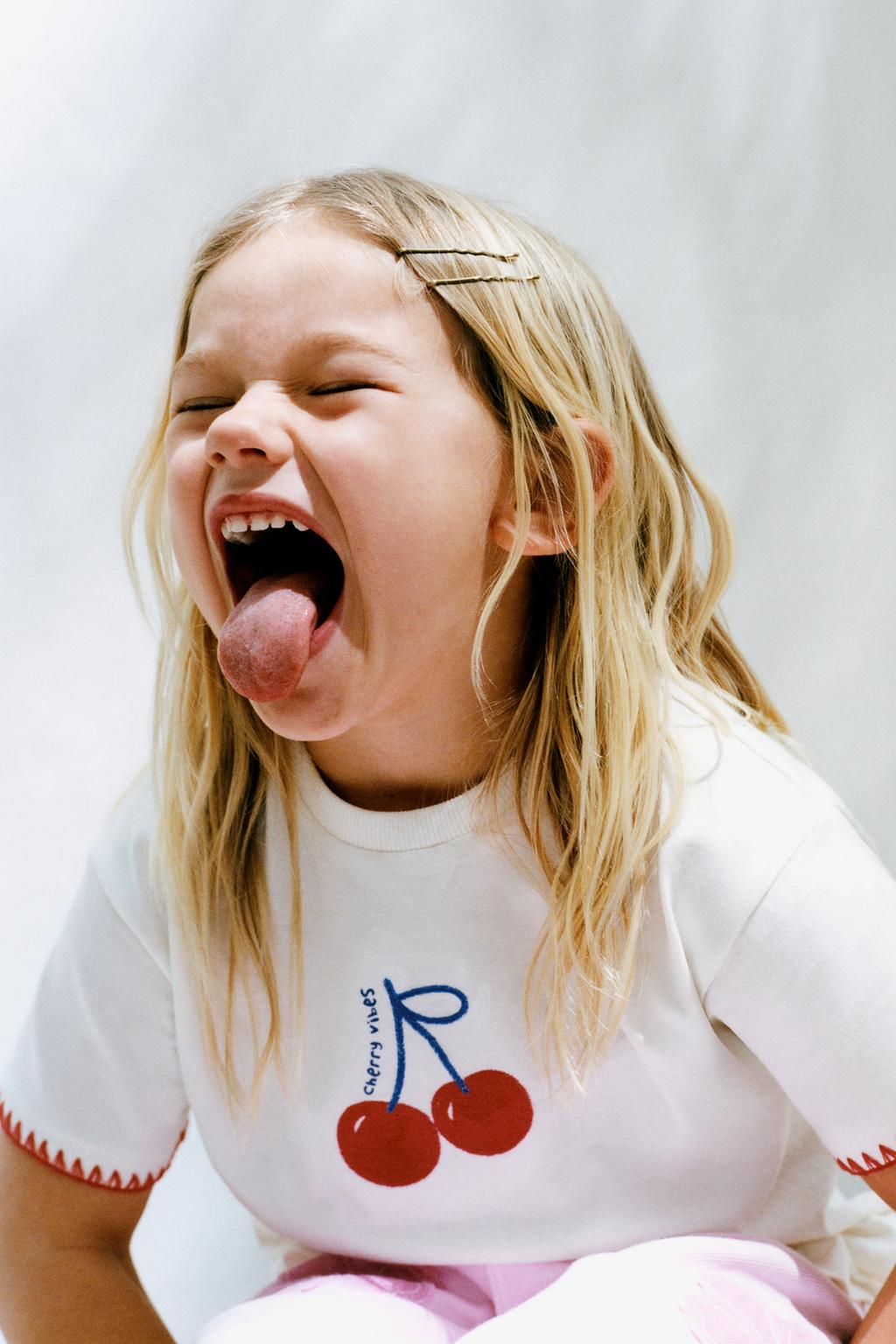 ФУТБОЛКА С ВЫШИВКОЙ