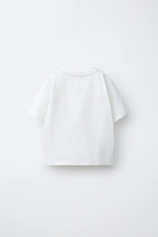 Футболка с вышивкой