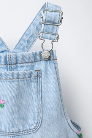 Джинсовый комбинезон с вышивкой тюльпанов- Заказать в России