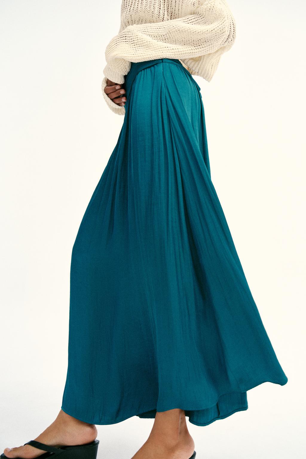 АТЛАСНАЯ ЮБКА МИДИ