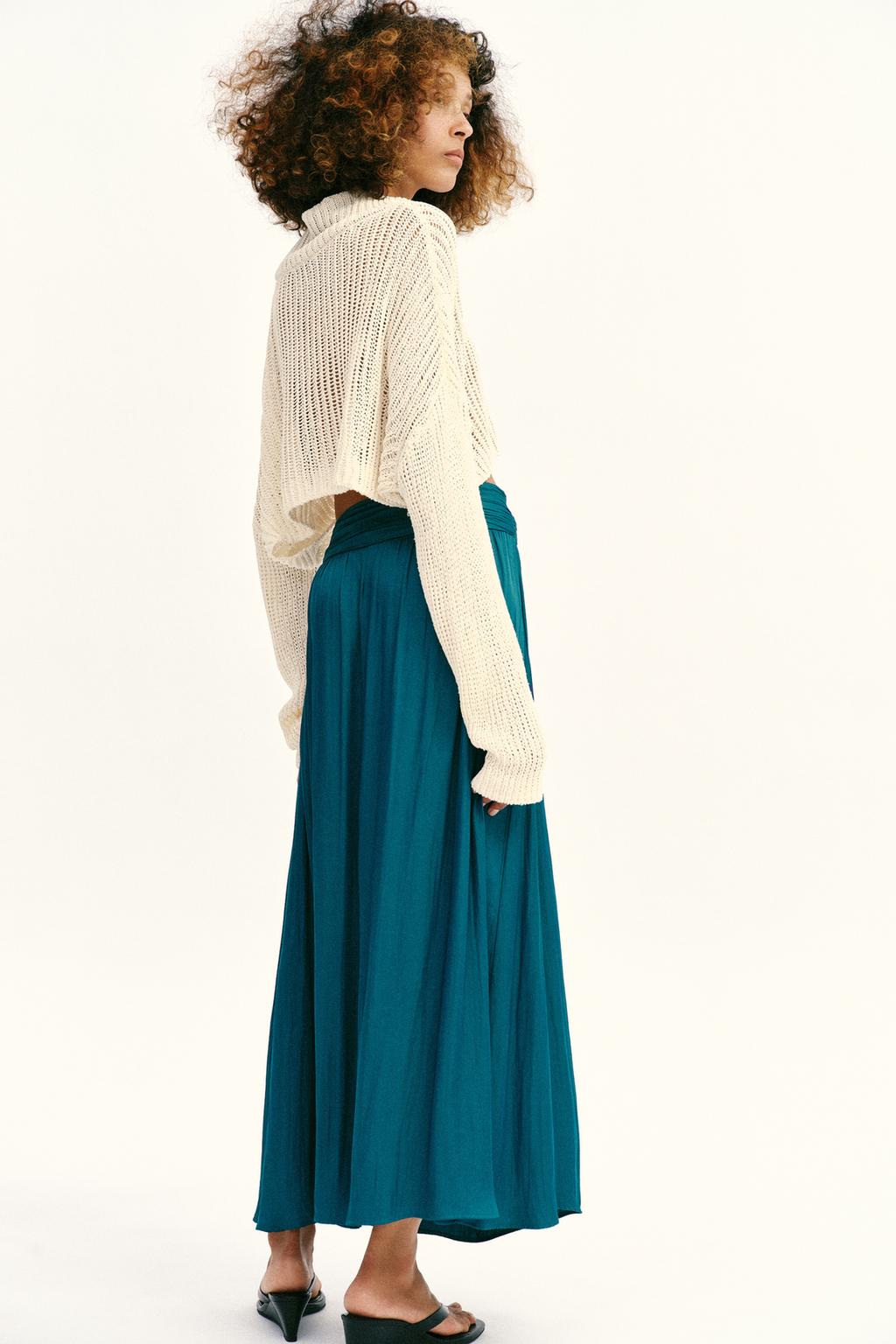 АТЛАСНАЯ ЮБКА МИДИ