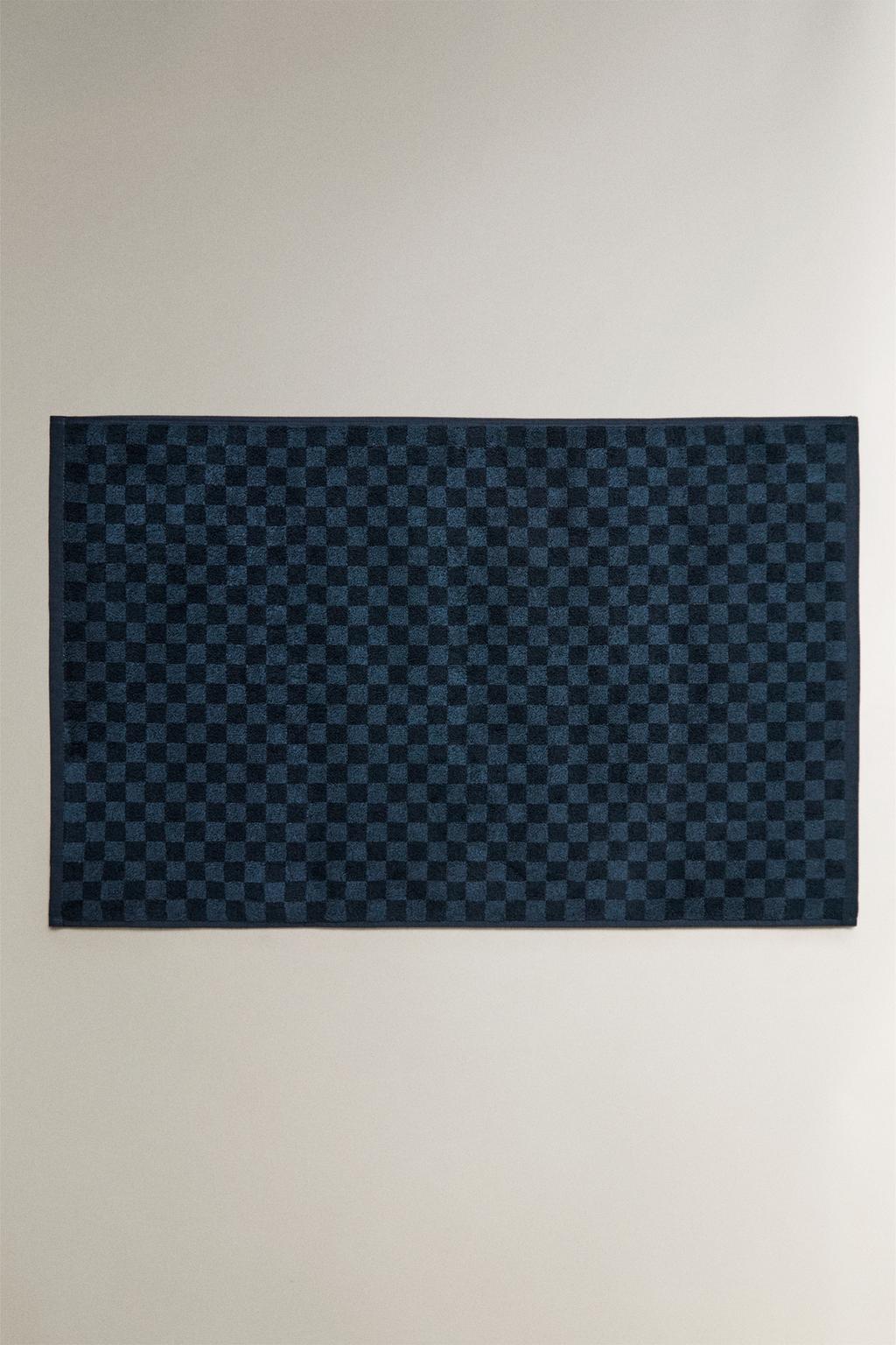 Коврик для ванны в клетку