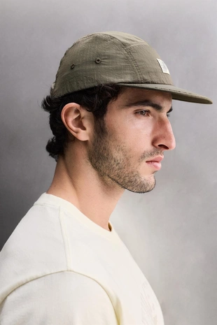 Техническая кепка для тренировок- Заказать в России