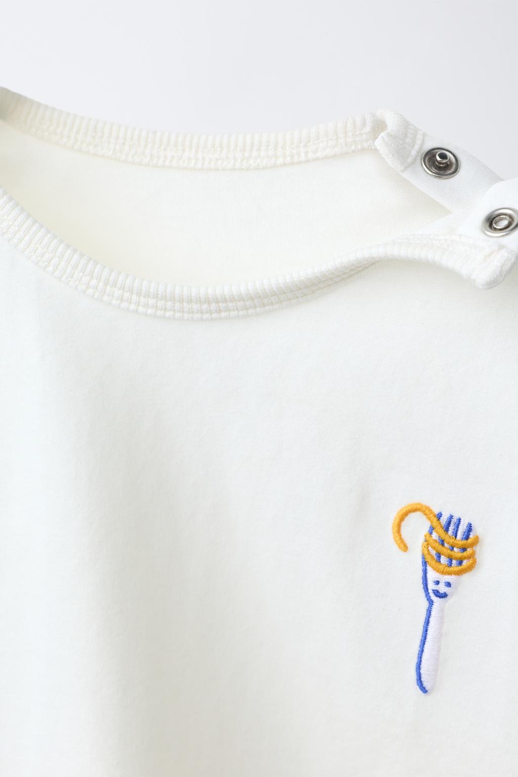 НАБОР ИЗ ДВУХ ФУТБОЛОК С ПРИНТОМ