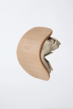 Сандалии из натуральной кожи без каблука- Заказать в России