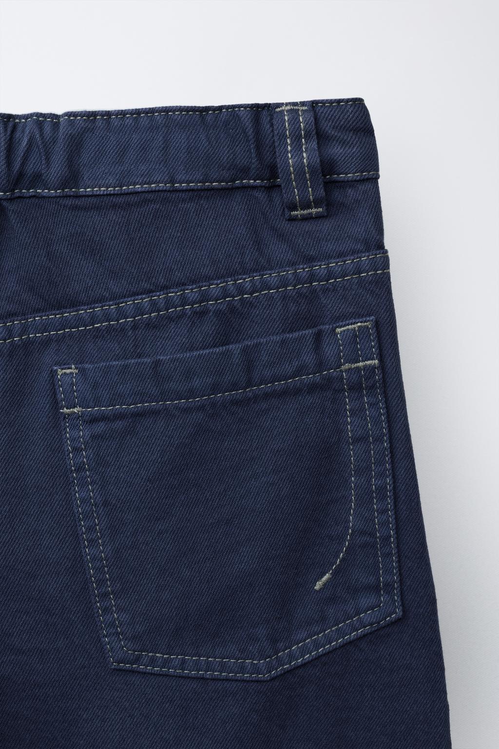 ШОРТЫ-БЕРМУДЫ С КОНТРАСТНОЙ ОТСТРОЧКОЙ