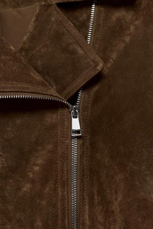 Короткая куртка из 100% замши с ремнем- Заказать в России