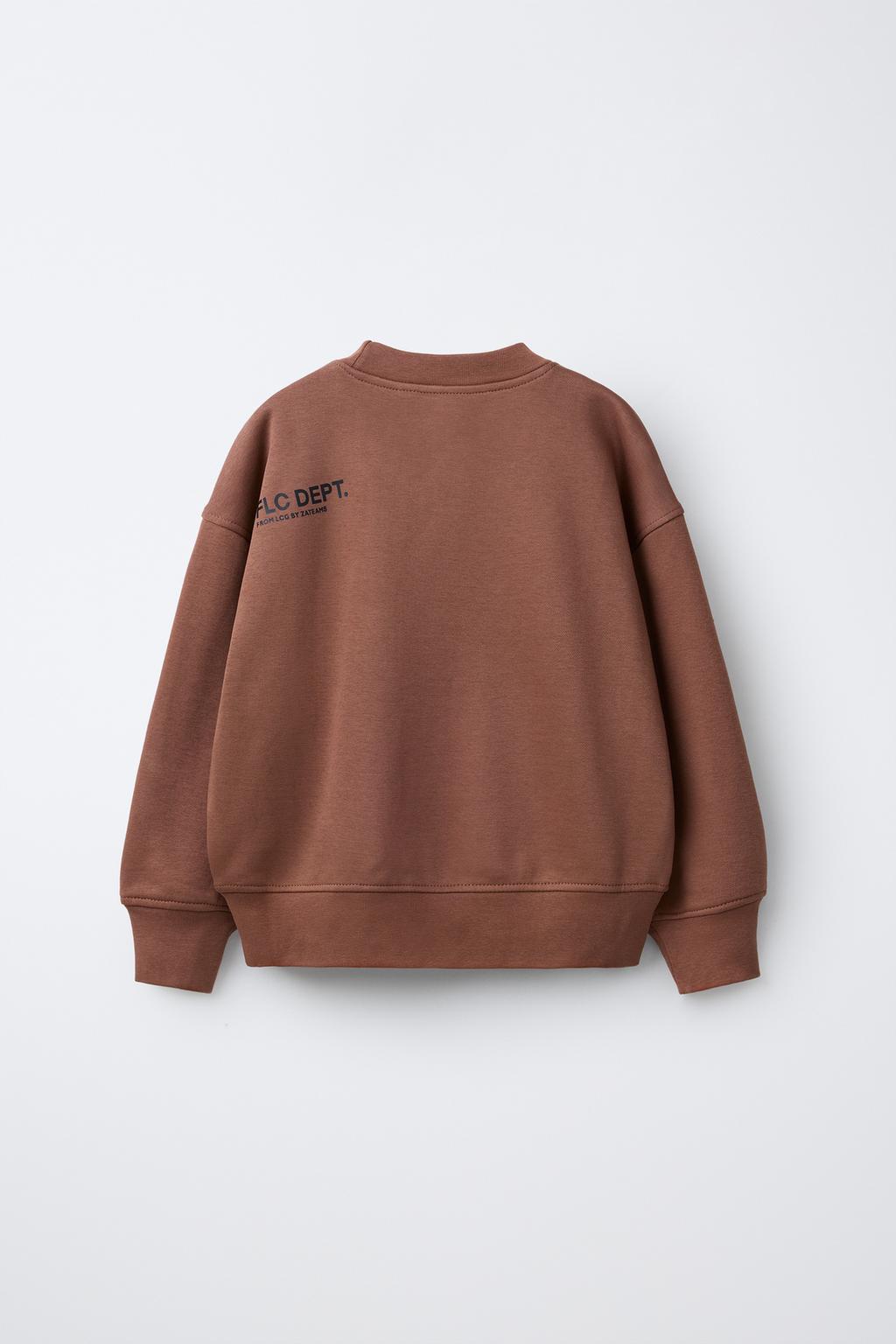 БАЗОВАЯ ТОЛСТОВКА С НАДПИСЬЮ И НАШИВКОЙ