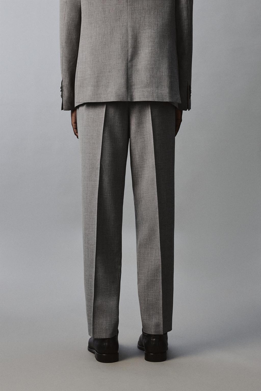 КОСТЮМНЫЕ БРЮКИ SLIM FIT ИЗ РЕЛЬЕФНОЙ ТКАНИ